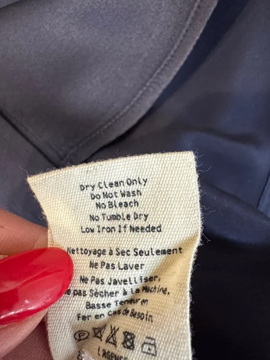 L'AGENCE Navy Satin Button-Down Blouse Size SP - Picture 9 of 9